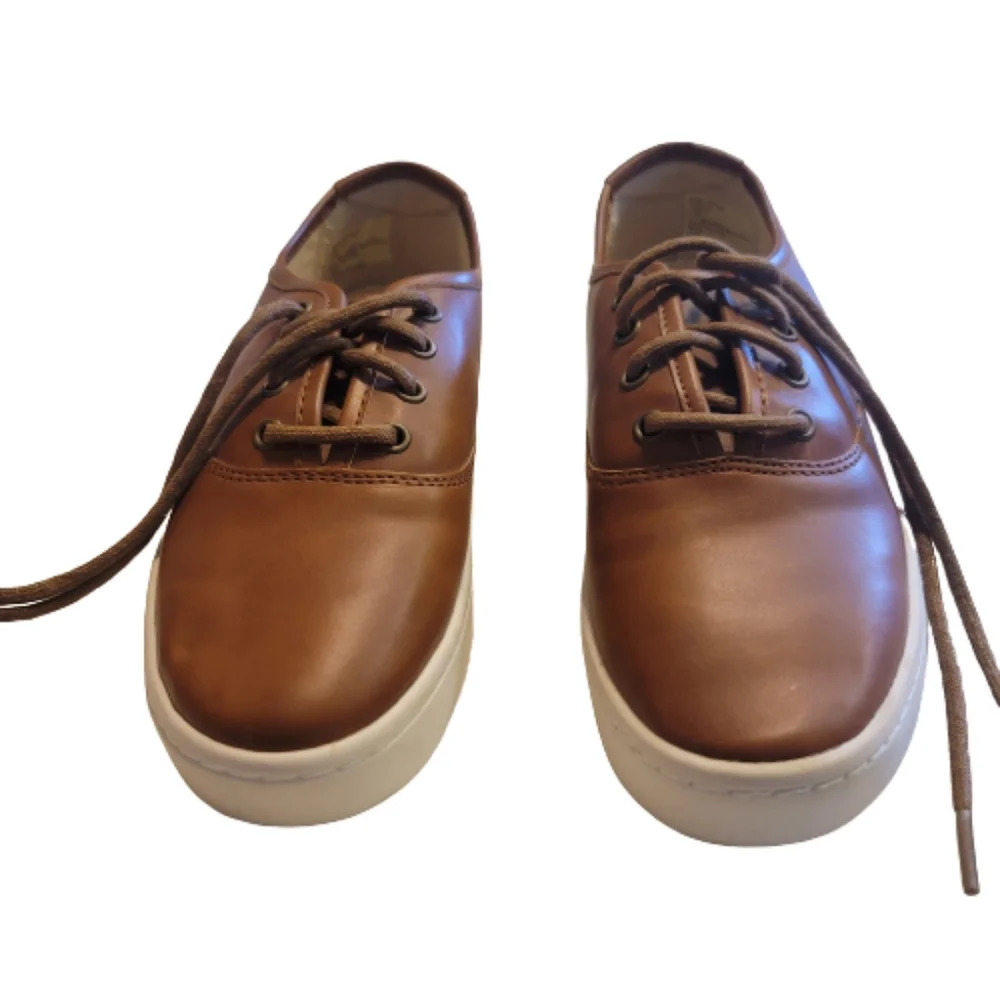 B.H. Bass & Co. Brown Leather Shoes
